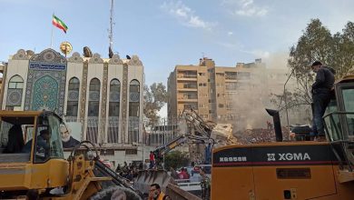 بالفيديو | ازالة أنقاض القنصلية الايرانية في دمشق