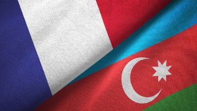 فرنسا تستدعي سفيرتها لدى أذربيجان “للتشاور” في ظل توتر بين البلدين