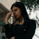 علامات عدم الثقة بالنفس عند المرأة