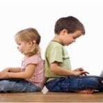 مخاطر الألعاب الإلكترونية على الأطفال