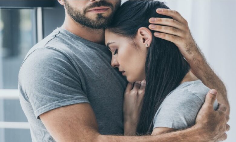 أهمية دعم الشريك في الأزمات والمواقف الصعبة