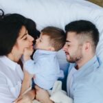 هل يؤثر إنجاب الأطفال على العلاقة بين الزوجين ؟