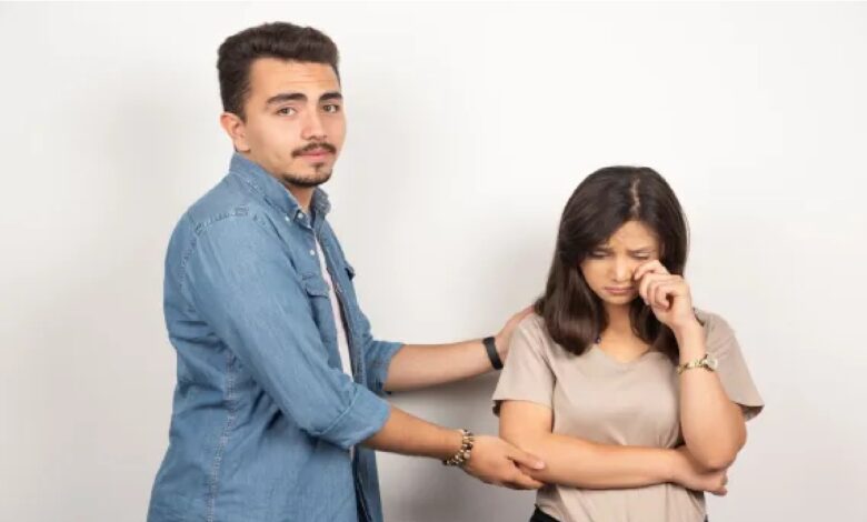 أشياء صغير تفعلها تتحول لإزعاجات كبيرة لشريكك وكيفية التوقف عنها