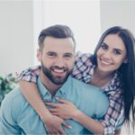 كيف تجعلين شريك حياتك يشعر أنه مميز دائما