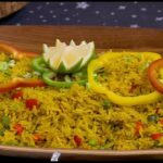 طريقة تحضير أرز الكينوا بالكركم والعدس الأصفر