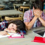 كيف يتجنب الشباب أخطاء السنة الجامعية الأولى ؟