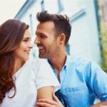 الفرق بين الرومانسية قبل وبعد الزواج