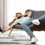 تعرّفي إلى صفات الرجل البيتوتي