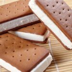 طريقة تحضير آيس كريم ساندوتش