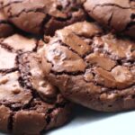 طريقة تحضير براونيز كوكيز بحشوة زبدة الفول السوداني