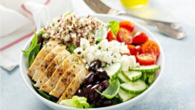 طريقة تحضير سلطة الكينوا بالدجاج