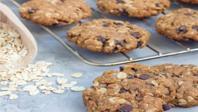 طريقة تحضير كوكيز الشوفان بالشوكولاتة البيضاء .