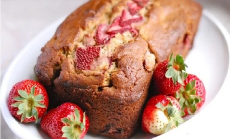 طريقة تحضير كيكة الفراولة باللبن