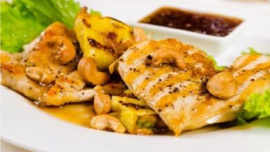 طريقة تحضير دجاج مشوي بصوص الفول السوداني للرجيم