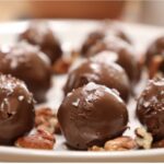 طريقة تحضير كرات ليزي كيك بالتمر