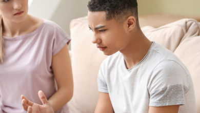 تمرد المراهق تحول طبيعي أم تغير مقلق ؟