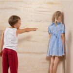 خطوات مهمة لتعليم الطفل الدفاع عن نفسه