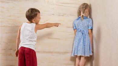خطوات مهمة لتعليم الطفل الدفاع عن نفسه