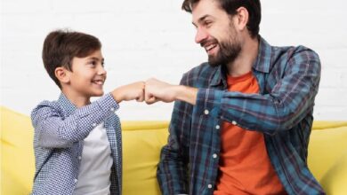 تصرفات خاطئة يجب الا يقوم بها الأب تجاه طفله