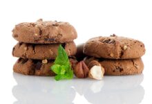 طريقة تحضير بسكويت البندق بالشوكولاتة