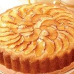 طريقة تحضير كيكة التفاح المقلوبة