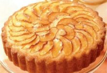 طريقة تحضير كيكة التفاح المقلوبة