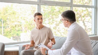 كيف تتعاملين مع المراهق المستفز ؟