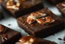 طريقة تحضير براونيز بيكان بالكراميل