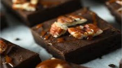 طريقة تحضير براونيز بيكان بالكراميل