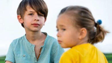 كيف يختلف مرض التوحد من طفل لآخر ؟