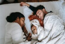 متى تفصلين طفلك الرضيع إلى غرفته الخاصة ؟