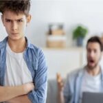 ابنك المراهق عنيد إليك 6 نصائح فعالة للتعامل معه