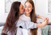 تجربتي لأصبح صديقة لابنتي بطرق طبيعية وفعّالة