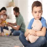 آثار تفريق المعاملة بين الأبناء في الصغر مؤلمة عند الكبر